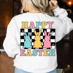 Retro Easter Vector - Siluetas de Conejos con Tablero de Ajedrez Retro