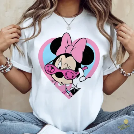 Vector Gratis de Minnie Mouse Coqueta con Lentes y Moño Rosa para Sublimación